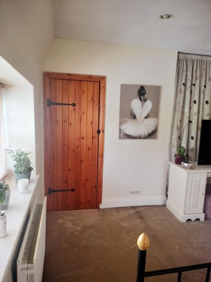 The Oast Appartement Maidstone Buitenkant foto