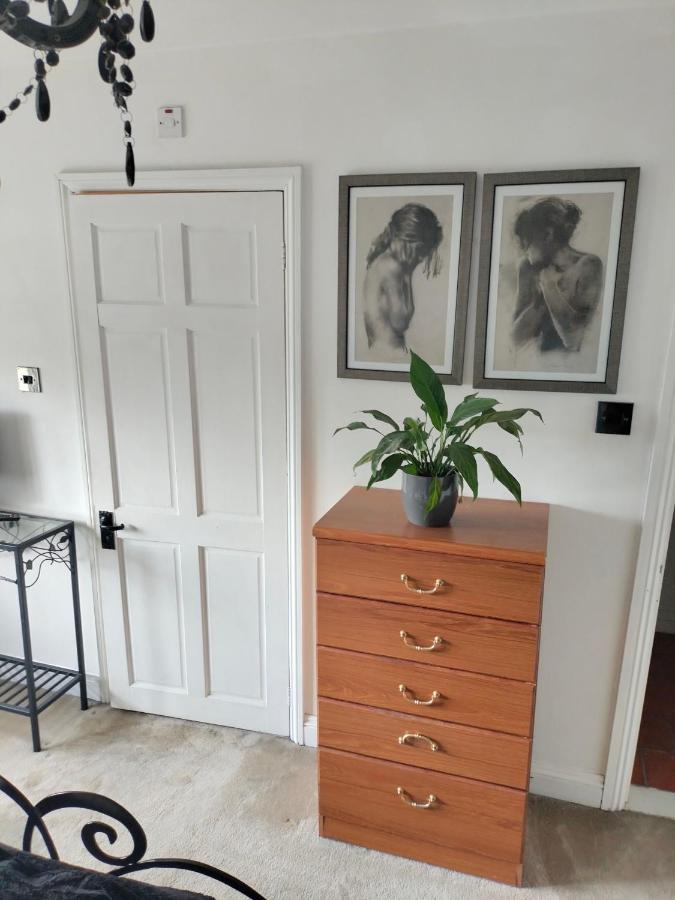 The Oast Appartement Maidstone Buitenkant foto